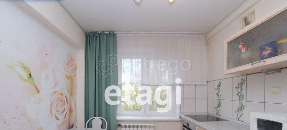3-комн. квартира, 61 м2, 4/5 эт. Красноярск - изображение 1