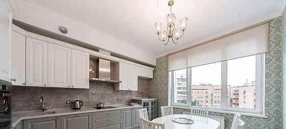 3-комн. квартира, 140 м2, 5/37 эт. Москва
