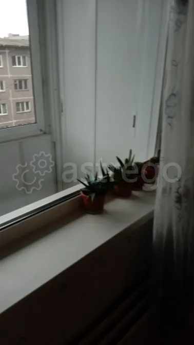 Продам 2-комн. квартиру, 43.6 м2, 5/5 этаж Новокузнецк - изображение 2