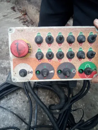 Продам щебнераспределитель (прицепной) HYDROG RPU 3000 Орел