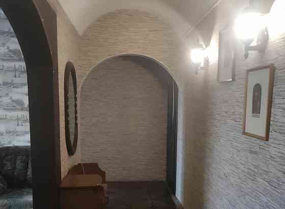 3-комн. квартира, 64 м2, 8/10 эт. Бийск