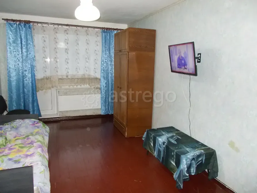 Сдам комнату, 18 м2, 5/5 эт. Гатчина - изображение 3