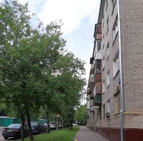 Комната, 28.2 м2, 2/5 эт. Москва