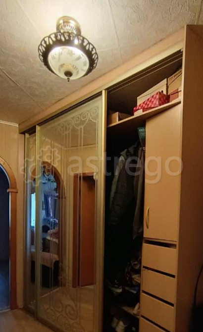 4-комн. квартира, 62 м2, 2/5 эт. Красноярск - изображение 2