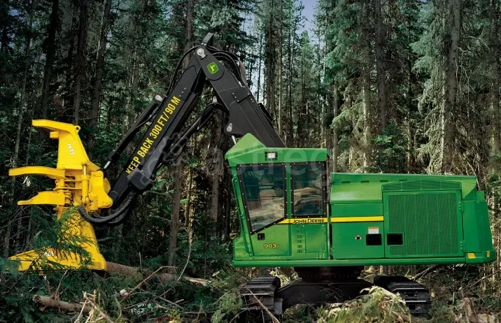 Валочно-пакетирующая машина John Deere 903M Красноярск - изображение 1