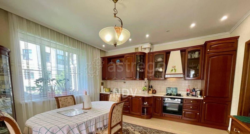 4-комн. квартира, 186 м2, 1/4 эт. Видное - изображение 2