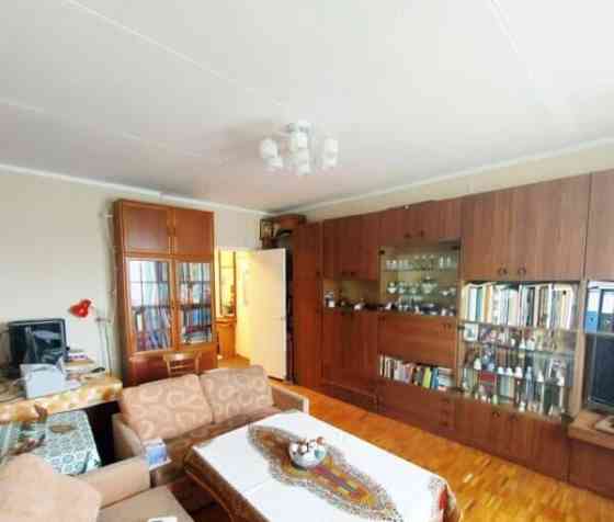 3-комн. квартира, 85 м2, 5/5 эт. Москва
