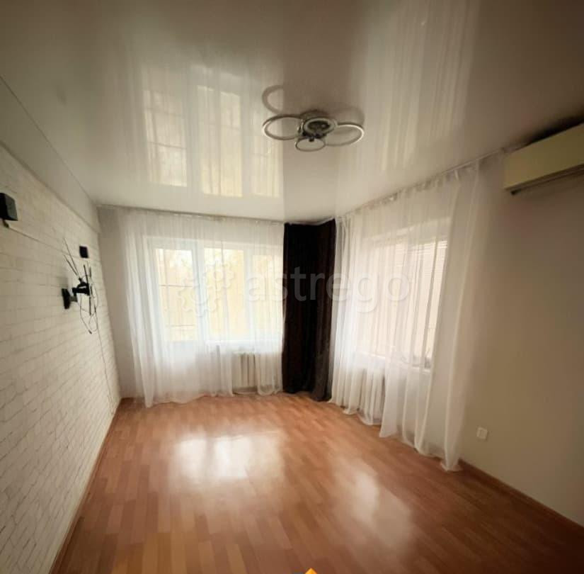 2-комн. квартира, 41.9 м2, 5/5 эт. Астрахань - изображение 1