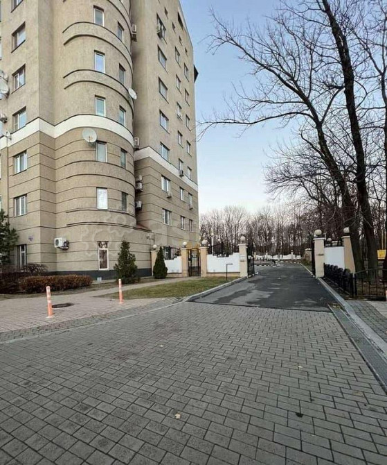 5-комн. квартира, 262.4 м2, 8/8 эт. Белгород - изображение 1