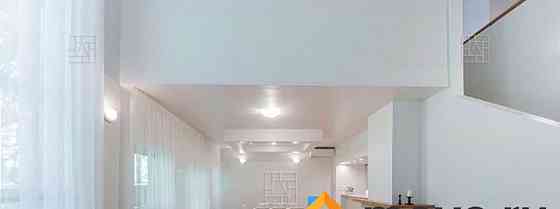 5-комн. квартира, 220 м2, 2/3 эт. Москва