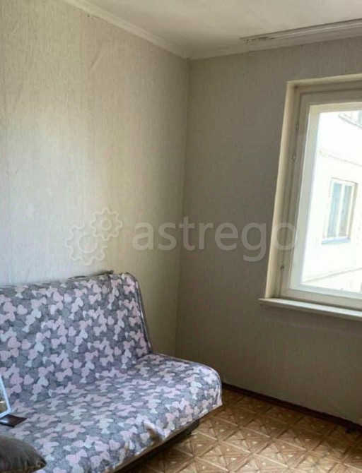 Комната, 5 м2, 8/9 эт. Барнаул - изображение 2