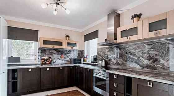 Дом, 305 м2 Зеленогорск