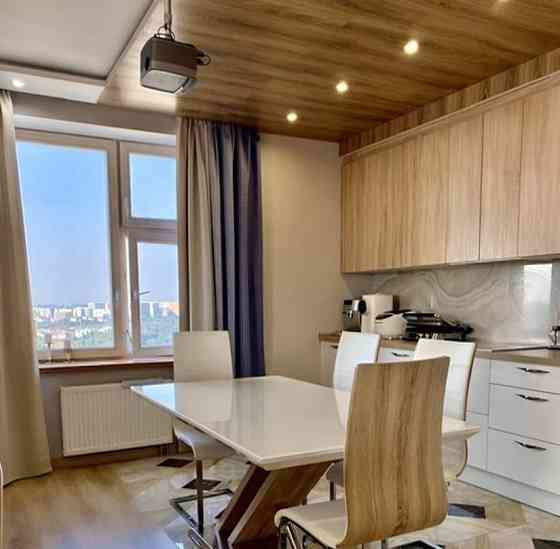 5-комн. квартира, 130 м2, 43/44 эт. Красногорск