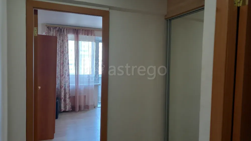 Продам 1-комн. квартиру,  35 м2,  3/5 этаж Красноярск - изображение 8