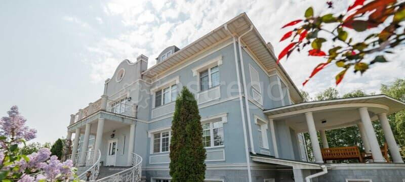 Коттедж, 900 м2 Москва - изображение 1