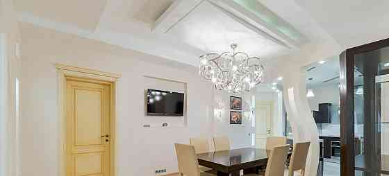 5-комн. квартира, 220 м2, 3/8 эт. Москва