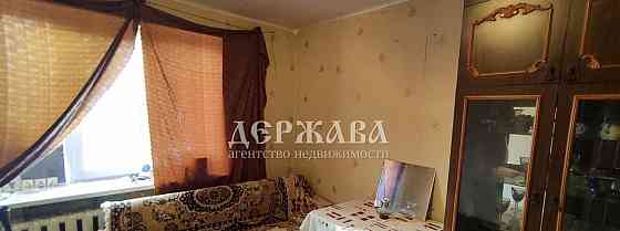 Комната, 12 м2, 1/5 эт. Старый Оскол