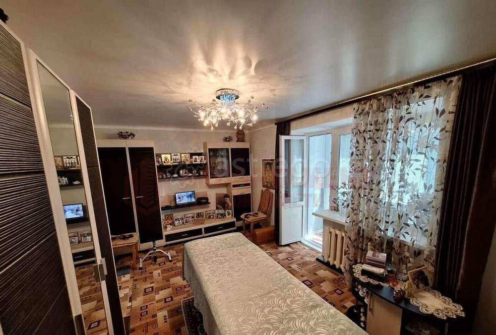 1-комн. квартира, 36 м2, 2/5 эт. Астрахань - изображение 1