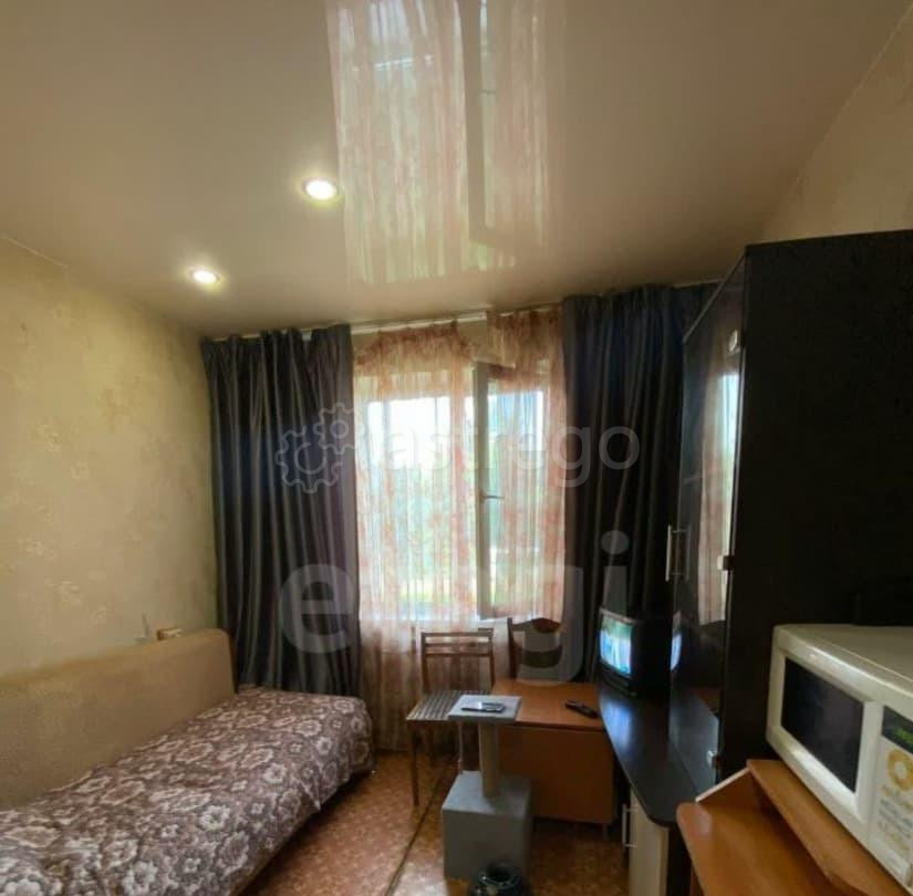 Комната, 12 м2, 1/9 эт. Красноярск - изображение 1