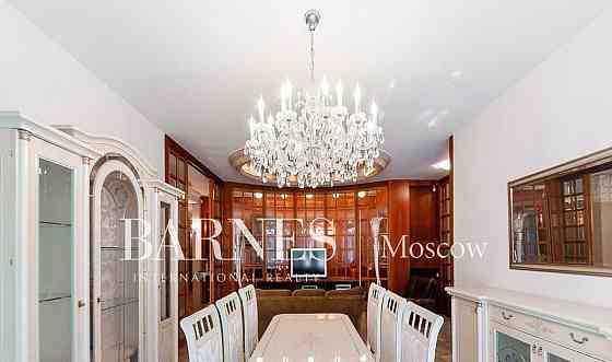 4-комн. квартира, 170 м2, 2/6 эт. Москва