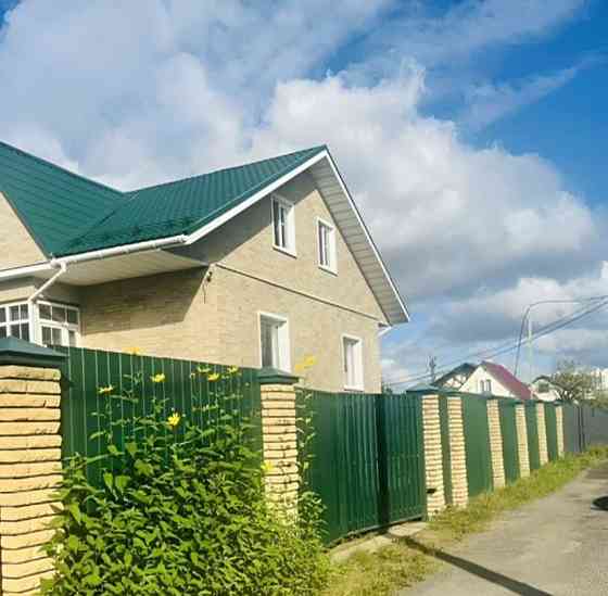Коттедж, 200 м2, 9 соток, 3 эт. Санкт-Петербург