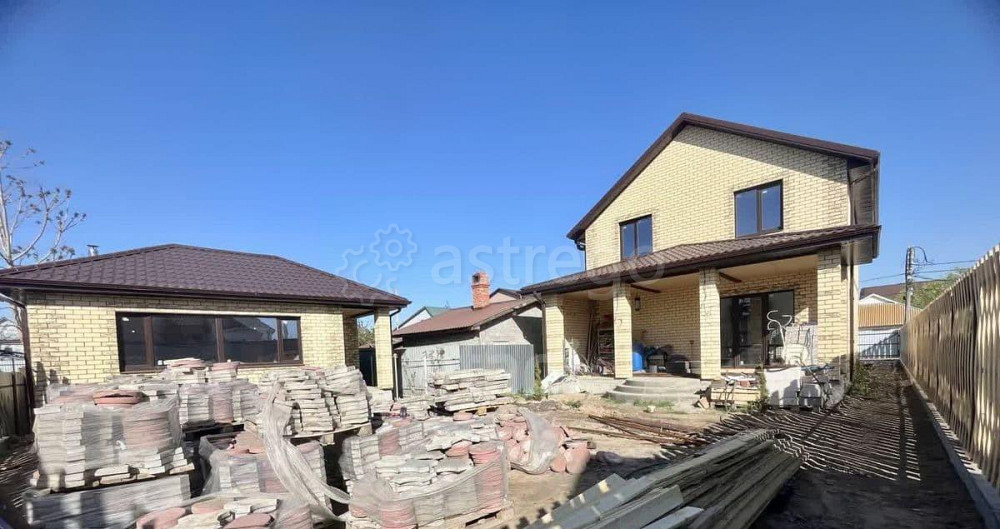 Дом, 200 м2, 5.3 сотки, 2 эт. Астрахань - изображение 2