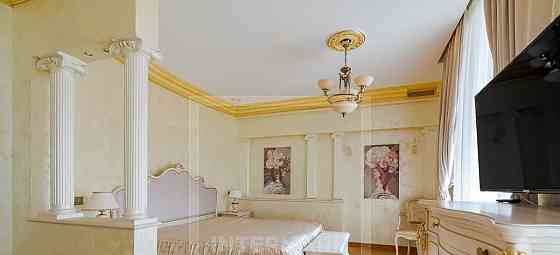3-комн. квартира, 130 м2, 2/7 эт. Москва