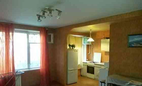 2-комн. квартира, 45 м2, 1/5 эт. Москва