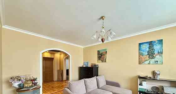 5-комн. квартира, 112 м2, 7/12 эт. Москва