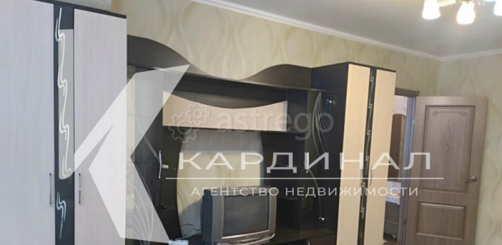 1-комн. квартира, 38 м2, 4/10 эт. Старый Оскол - изображение 2