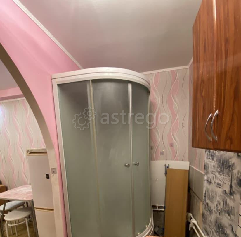 Комната, 18.1 м2, 1/5 эт. Октябрьский - изображение 5