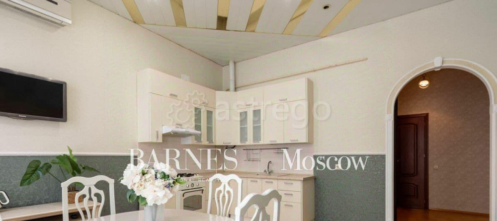 4-комн. квартира, 120 м2, 2/6 эт. Санкт-Петербург - изображение 7