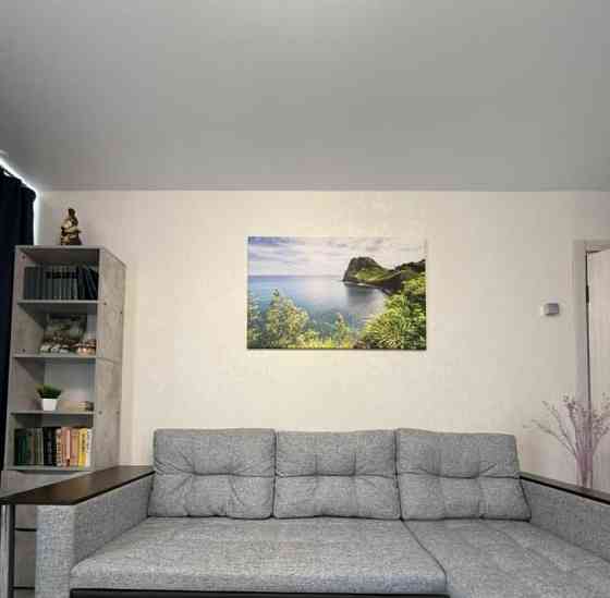 2-комн. квартира, 42.7 м2, 3/5 эт. Москва