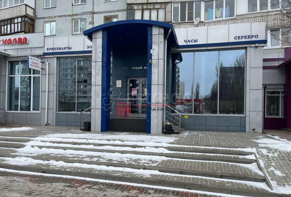 Торговое помещение, 225 м2 Старый Оскол - изображение 1
