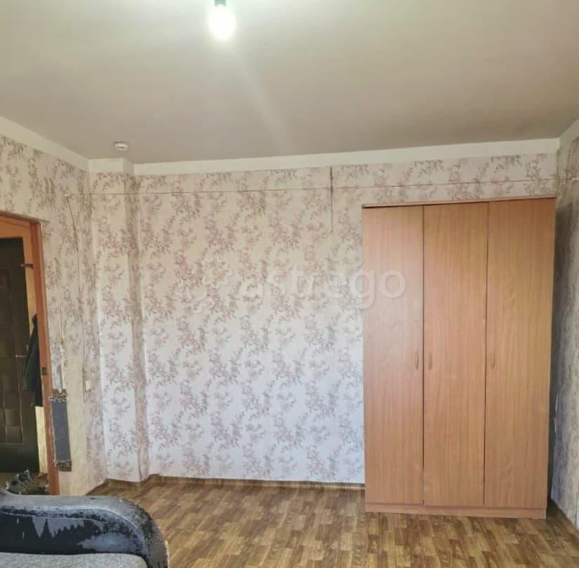 Комната, 15 м2, 8/10 эт. Красноярск - изображение 1