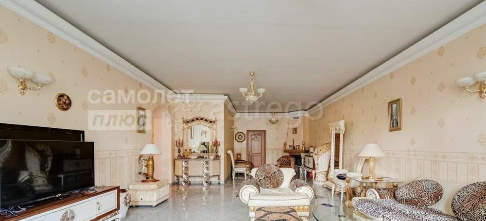 Коттедж, 732 м2, 12 соток, 4 эт. Электроугли - изображение 1