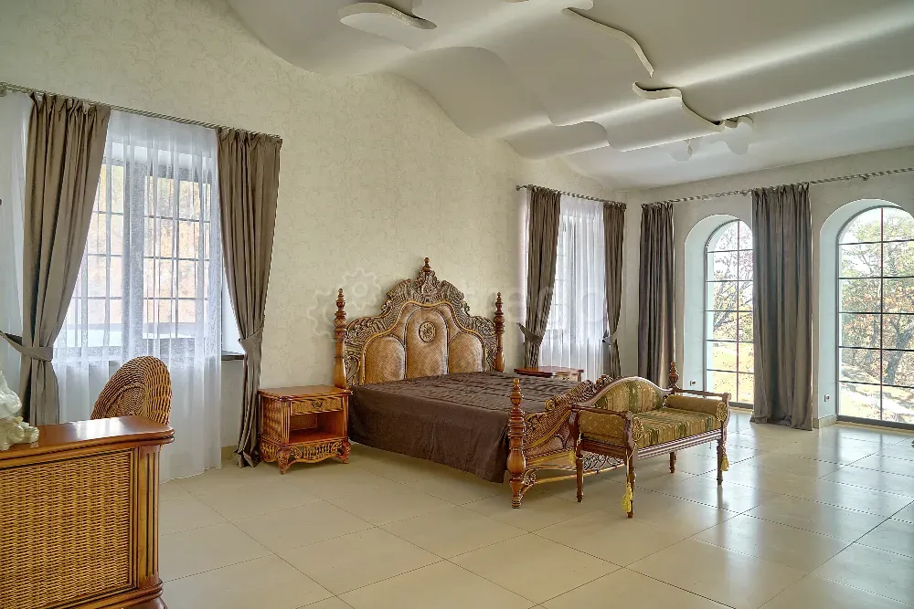 Продам дом 1140 м2, 3 этажа, ИЖС 50 соток Благовещенск - изображение 8