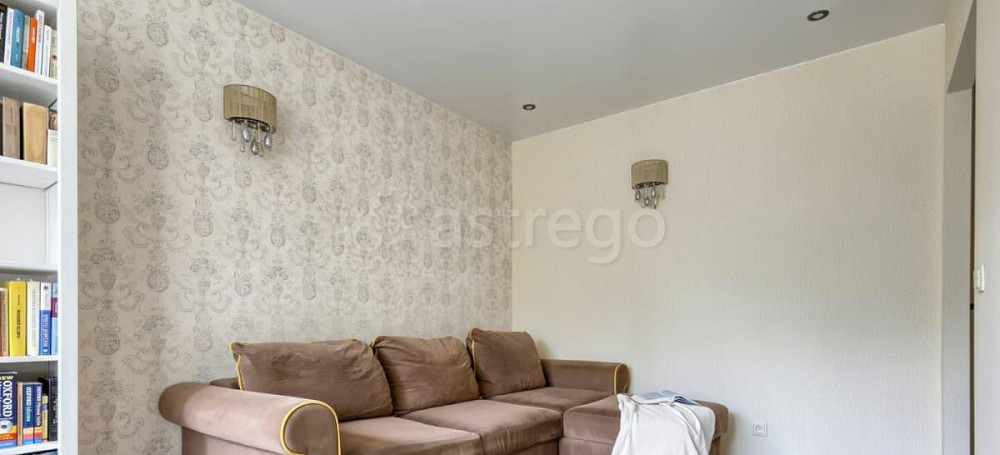 4-комн. квартира, 49 м2, 3/5 эт. Санкт-Петербург - изображение 3
