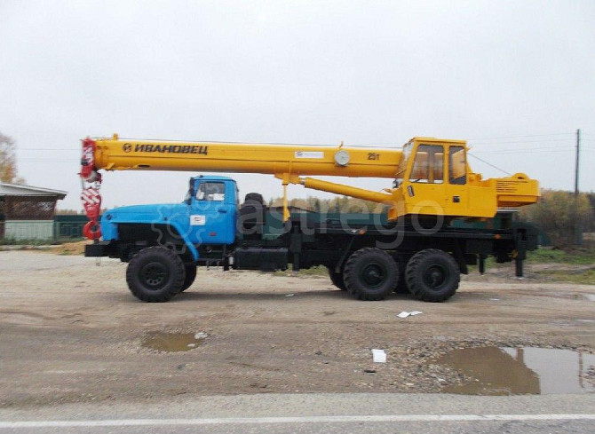 Автокран Ивановец Урал КС-45717-1 25 т на шасси Урал 4320 (6х6) Самара - изображение 1