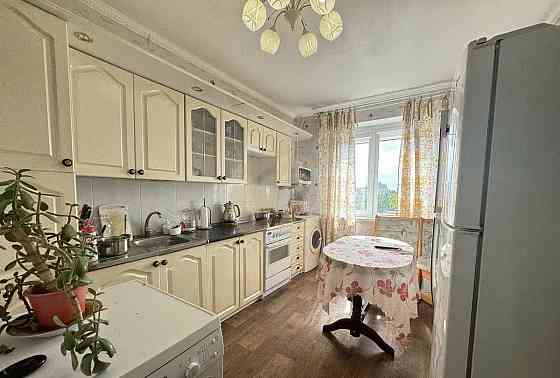 4-комн. квартира, 81.1 м2, 8/9 эт. Старый Оскол