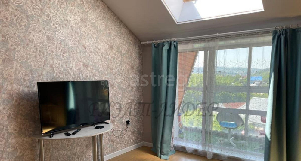 2-комн. квартира, 79 м2, 6/6 эт. Горно-Алтайск - изображение 4