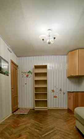 Комната, 54 м2, 1/5 эт. Санкт-Петербург