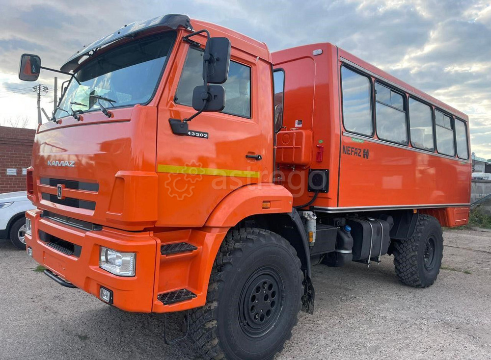 Автобус КАМАЗ вахтовый 42111-011-66(56) категория B Набережные Челны - изображение 1