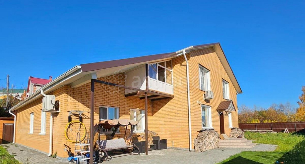 Коттедж, 250 м2, 10 соток, 2 эт. Барнаул - изображение 1