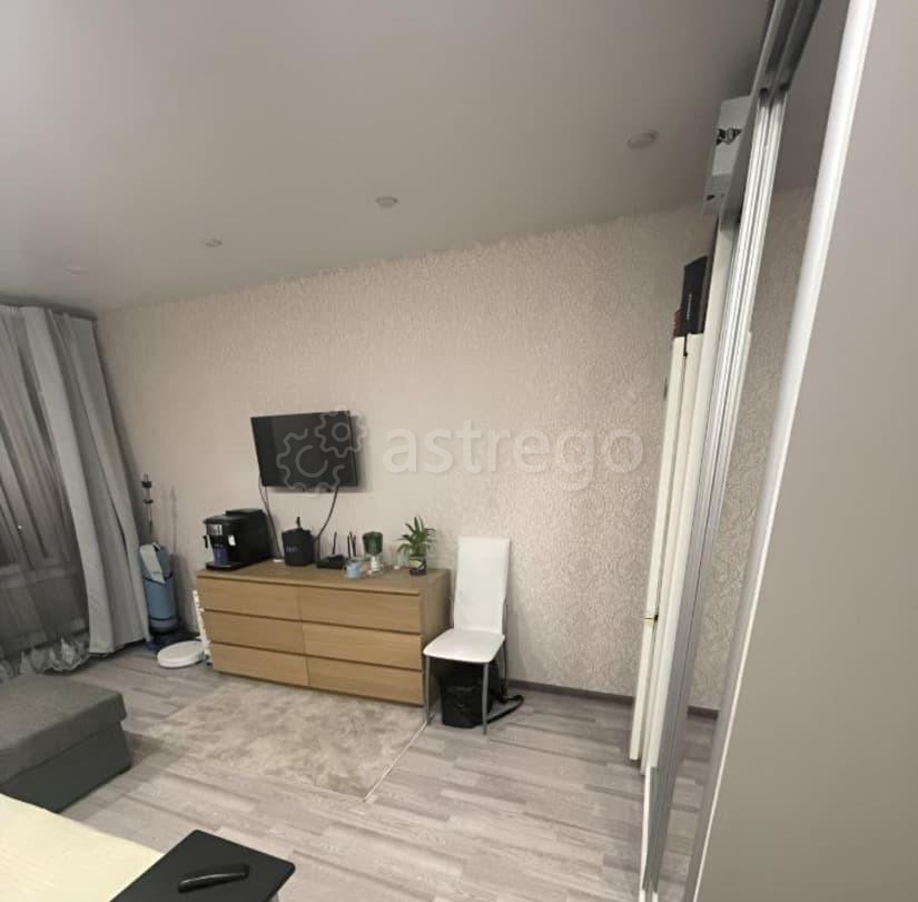 Комната, 14 м2, 6/12 эт. Москва - изображение 1