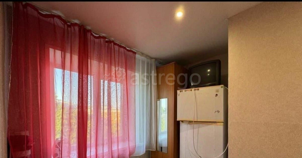 Комната, 10 м2, 5/5 эт. Красноярск - изображение 2