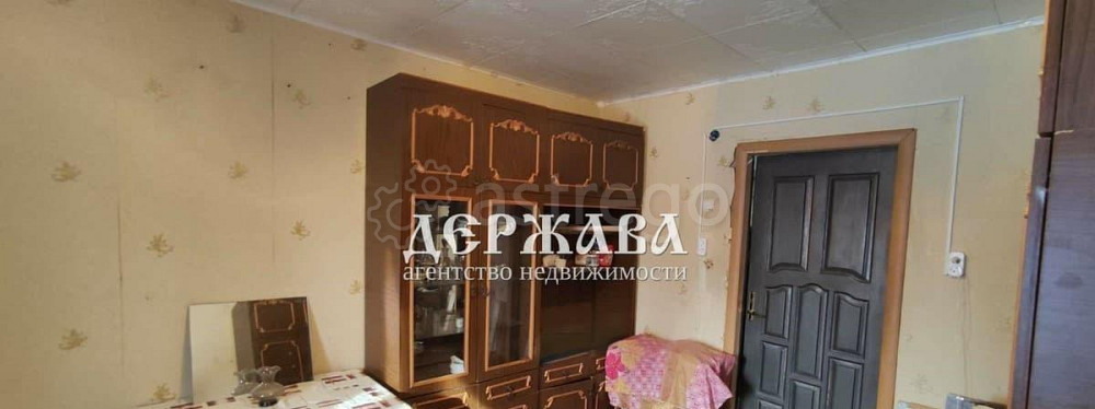 Комната, 12 м2, 1/5 эт. Старый Оскол - изображение 2