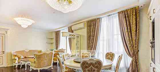 5-комн. квартира, 239.1 м2, 19/35 эт. Москва