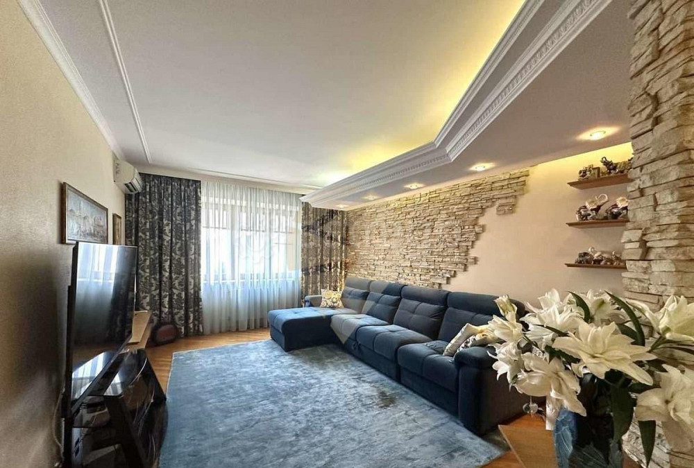 4-комн. квартира, 106.4 м2, 9/16 эт. Старый Оскол - изображение 1