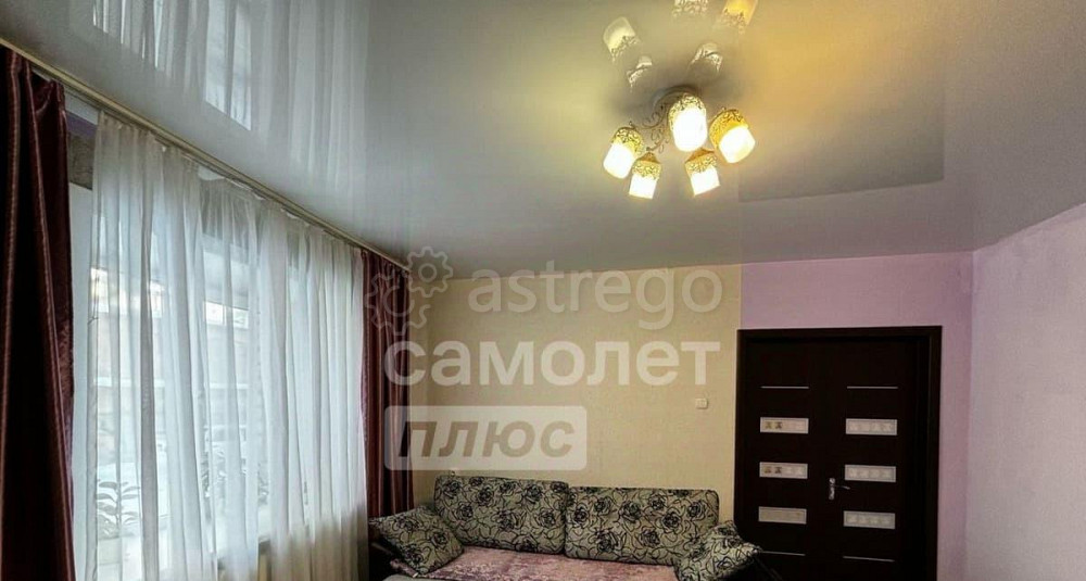 Комната, 27.5 м2, 1/9 эт. Тында - изображение 1